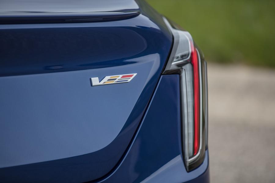 Детали экстерьера Cadillac CT4-V 2019 года  (фото 22 из 32)